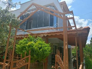 Cumhuriyet Mahallesi Merkezi Konum'da 3+1 Kiralık Villa