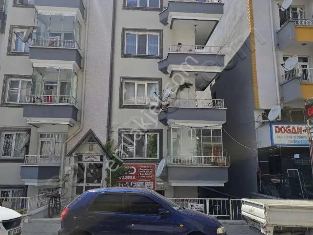 cumhuriyet Mahallesi Merkezi Konumda 3+1 Kiralık Daire