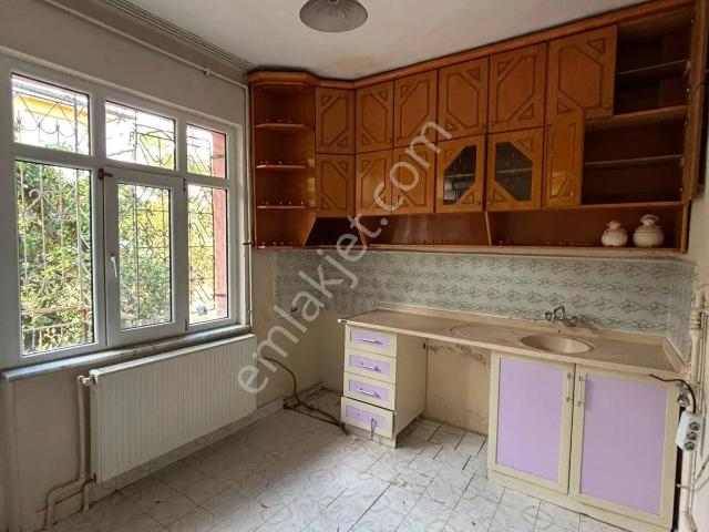 Cumhuriyet Mahallesi Oval Çarşı Yürüme Mesafesi 3+1 Kiralık Daire