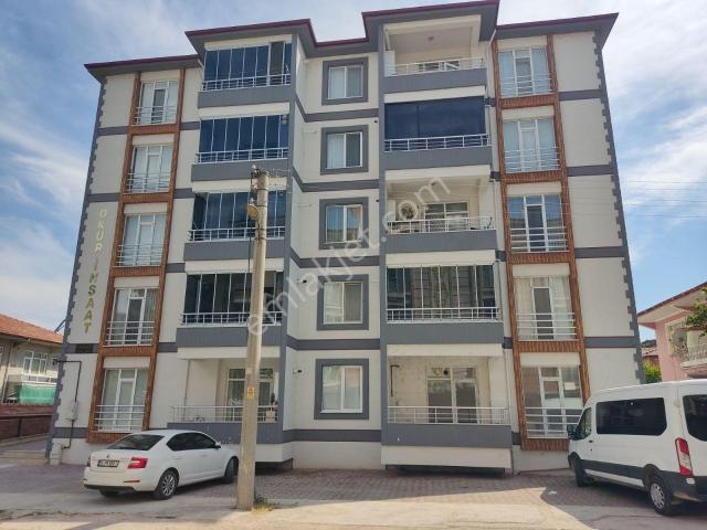 Cumhuriyet Mahallesi'nde 1+1 Kiralık Daire
