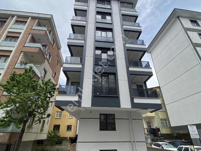 Cumhuriyet Mahallesinde Tapu Masrafsız 2+1 Sıfır Ara Kat Daire