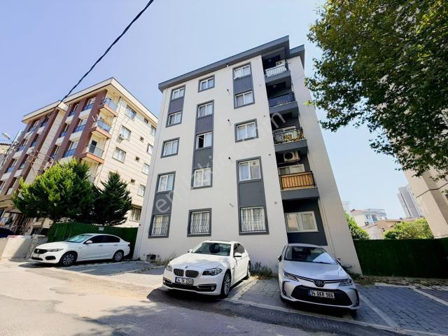 Cumhuriyet Mahallesinde Metro & Üniversiteye Yakın, Ara Kat 3+1