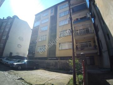 Cumhuriyet Mahallesinde Satılık Daire