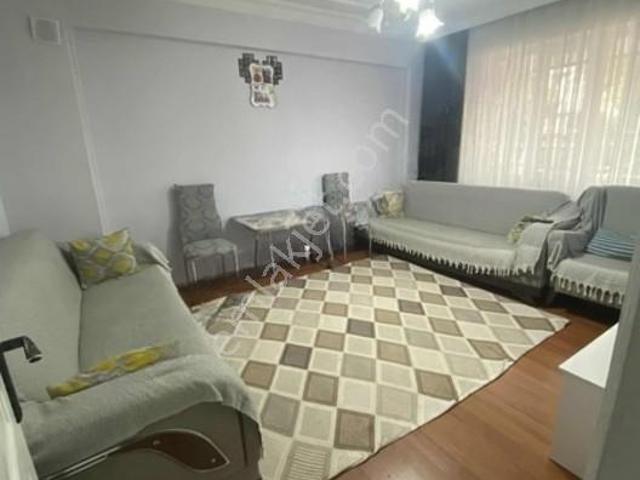 Cumhuriyet Mahallesinde Satılık 2+1
