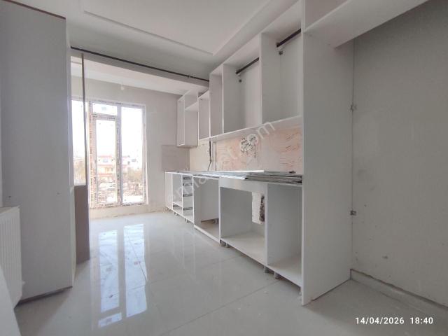 Cumhuriyet Mahallesinde Satılık 3+1 Daire