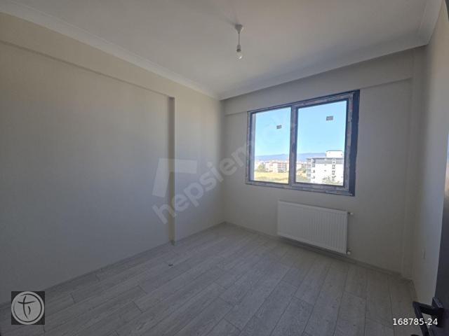 Cumhuriyet Mh. Arakat Daire Kiralık 2+1 Ayrı Mutfak, Sıfır