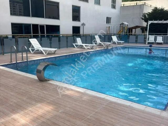 Cumhuriyet Mh Site İçi Eşyalı 1+1 Kiralık Daire !