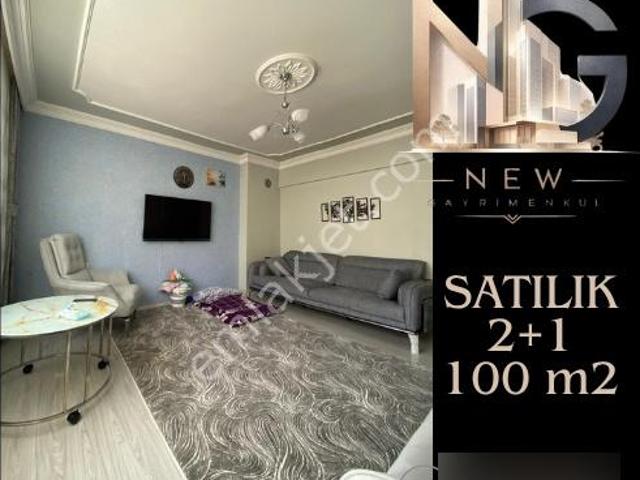 Cumhuriyet Okulu Arkası 3. Kat 2+1 100m2 Teraslı Daire