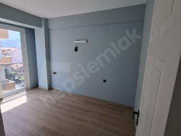 Cumhuriyet Caddesinde 2+1