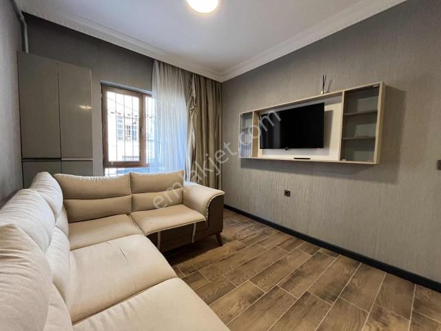 Cumhuriyet Gayrimenkulden 1+0 Full Eşyalı Kiralık Daire