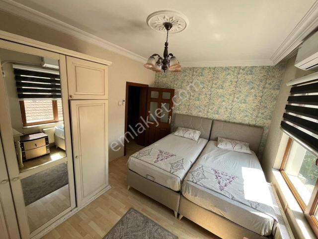 Cumhuriyet Gayrimenkulden 2+1teraslı Full Eşyalı Faturalar Dahil