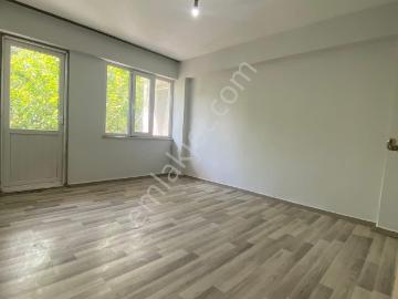 Cumhuriyetde 3+1 Uygun Geniş Ara Kat