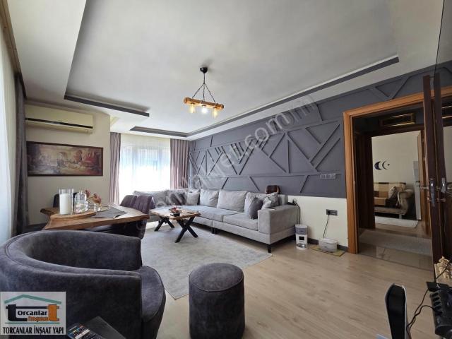 Cumhuriyette Özel Dekorlu 105 M² Net Ebeveyn Banyolu Satılık 3+1