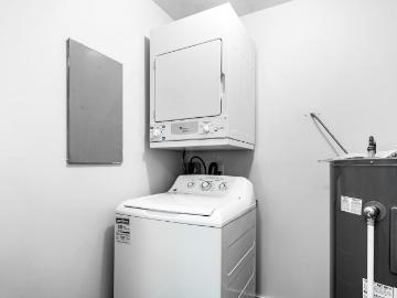 Cunard Court – Lowrise 2 Bedroom Apartment for Rent at 2077 2073 2077 Brunswick Street, Halifax, NS B3K 2Y4