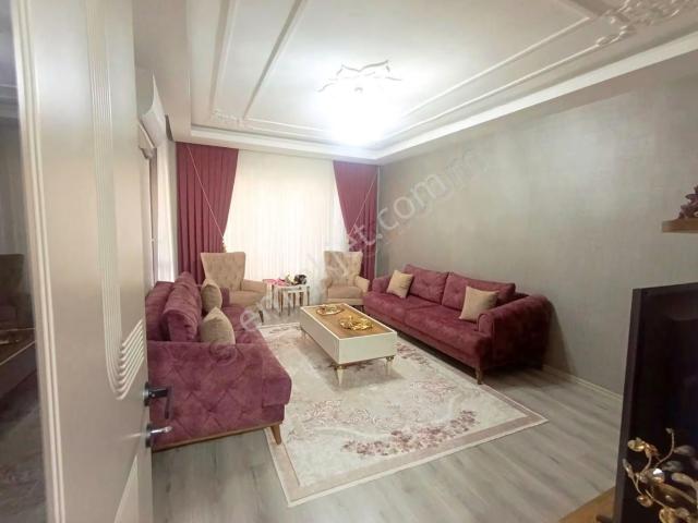Cüneyt Mah Full Yapılı 2+1 Satılık Daire