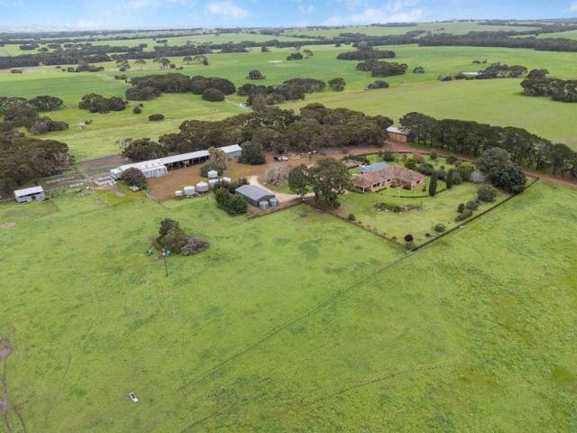 Cunneen The Complete Package 371 ha Mixed Farming