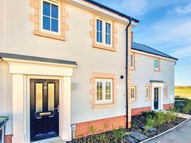 Cunningham Drive, 2 Bedroom Terraced