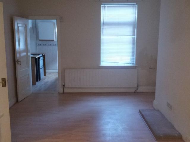 Cunningham Road, Hydepark, Doncaster DN1, 3 bed end terrace house to rent, £850 pcm | PrimeLocation