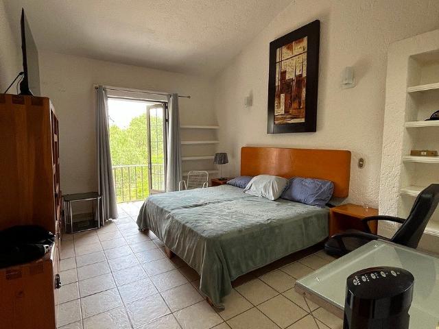 Cuarto en renta amueblado arboledas Querétaro qro