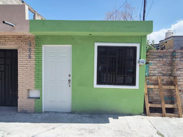 Cuartos independientes con baño completo