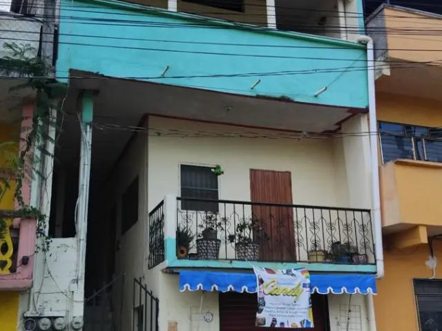 Cuarteria en venta propiedad barrio arriba