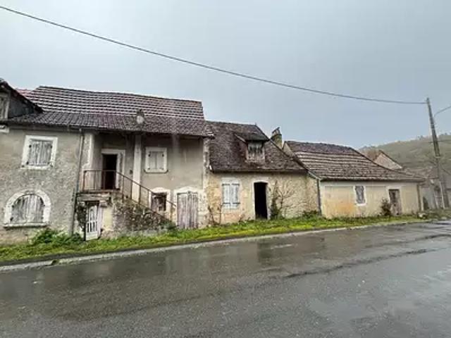 Cubjac Auvézère Val d'Ans 24640 Achat / Vente maison 4 pièces t4 jardin terrasse