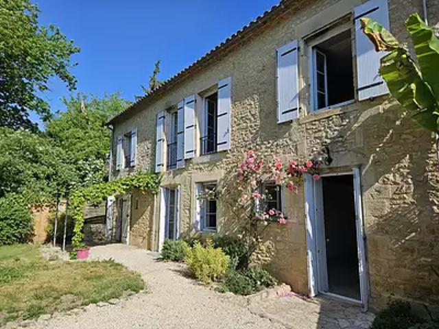 Cubjac Auvézère Val d'Ans 24640 Achat / Vente maison 4 pièces t4 parking