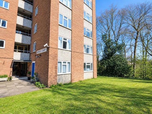 Cuckoowood Avenue, Maidstone ME14, 2 bed flat to rent, £1,000 pcm | PrimeLocation