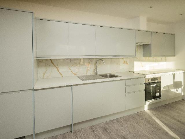 Cuckoo Hall Lane, London N9, 3 bed flat to rent, £2,550 pcm | PrimeLocation