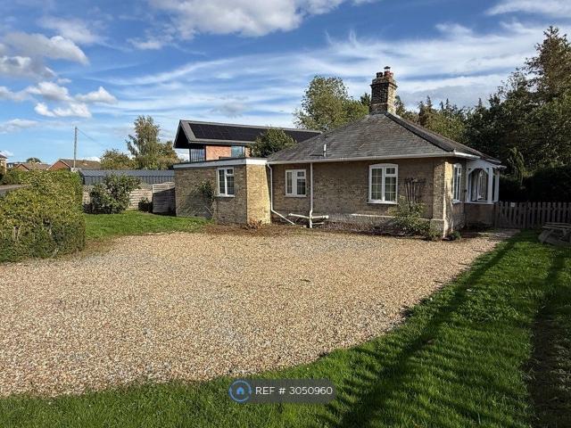 Cuckoofield Lane, Norwich NR14, 2 bed bungalow to rent, £1,350 pcm | PrimeLocation