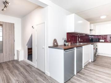 Cuckmere Crescent, Crawley RH11, Property to rent, £820 pcm | PrimeLocation