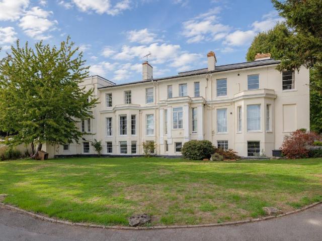 Cudnall Street, Charlton Kings, Cheltenham GL53, 1 bed flat to rent, £1,050 pcm | PrimeLocation