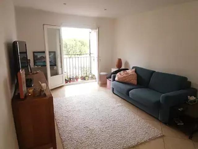 Cuers 83390 Achat / Vente appartement 2 pièces t2
