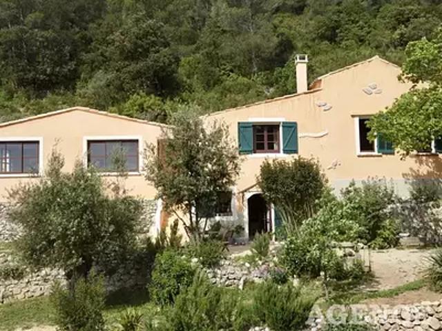 Cuges les Pins 13780 Achat / Vente maison 4 pièces t4