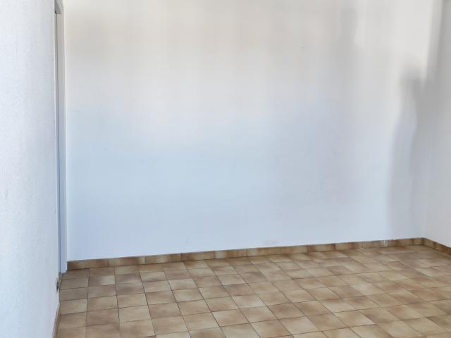 Cugnaux, Sud Ouest Toulouse, studio avec parking