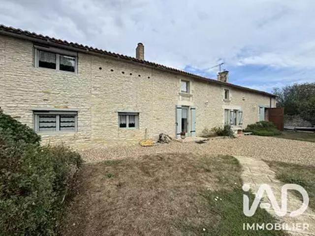 Cuhon 86110 Achat / Vente maison 5 pièces t5 terrasse