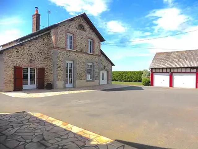 Cuillé 53540 Achat / Vente maison 6 pièces t6 parking