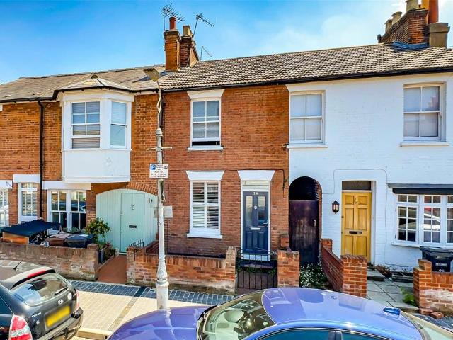 Culver Road, St. Albans. 2 bed terraced house to rent £2,100 pcm £485 pw