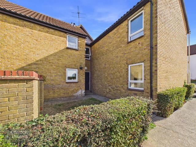 Culver rise, South Woodham Ferrers Studio to rent £750 pcm £173 pw