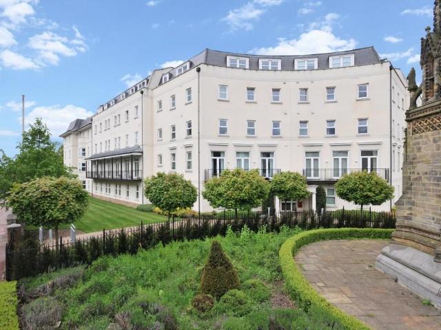 Culverden Park Road, TUNBRIDGE WELLS 2 bed apartment to rent £1,600 pcm £369 pw