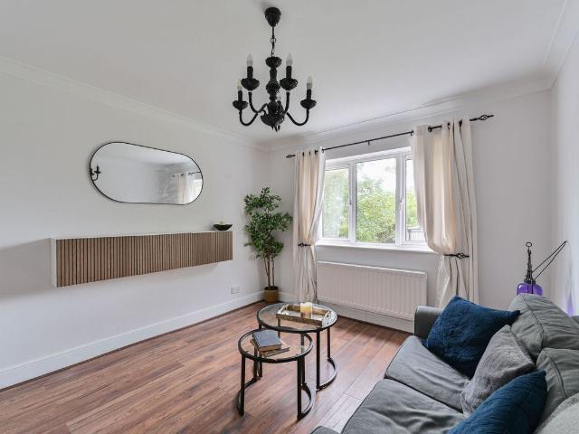 Culverden Road, Bedford Hill, London SW12, 1 bed flat to rent, £2,701 pcm | PrimeLocation