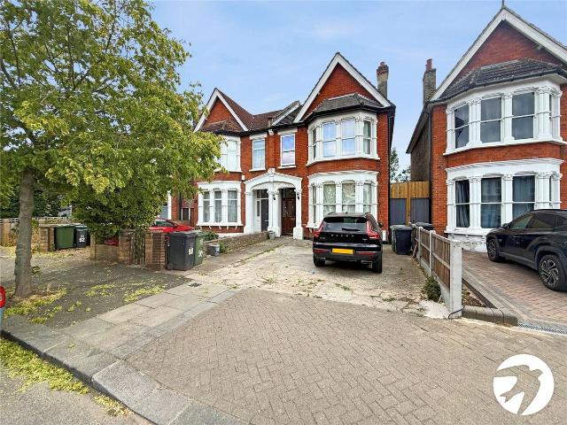 Culverley Road, London SE6, 2 bed flat to rent, £2,000 pcm | PrimeLocation