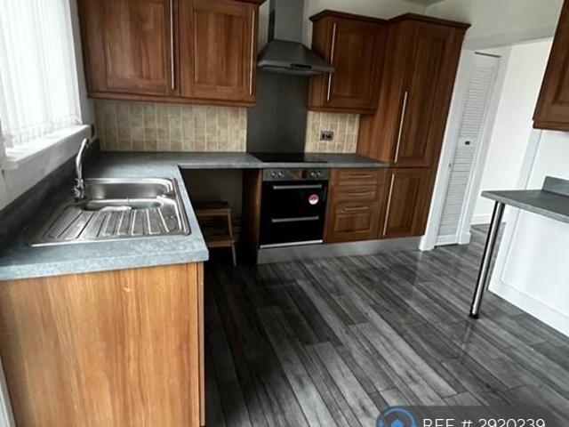 Cullen Crescent, Kirkcaldy, KY2 3 bed terraced house to rent £1,000 pcm £231 pw