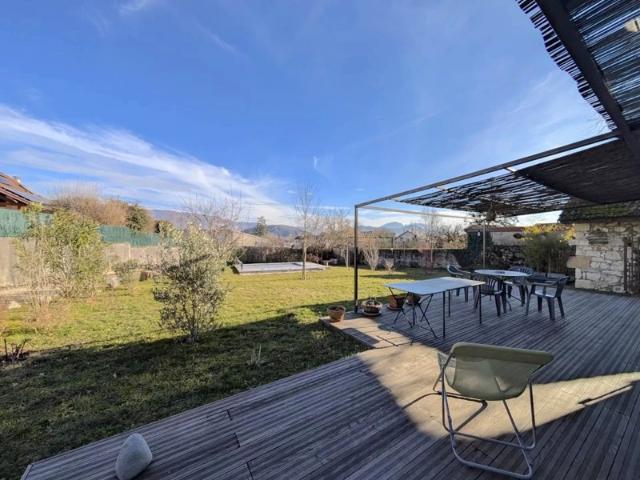 Culoz 01350, Belle Maison T6 rénovée de 160m², sur terrain arboré avec piscine