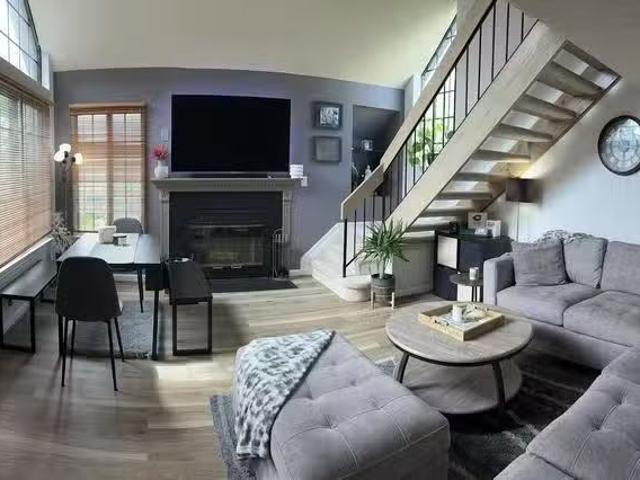 Curtier Dr, Alexandria, VA