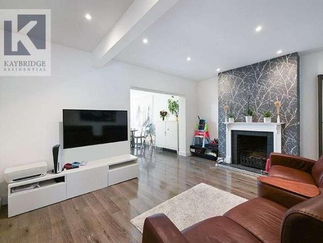 Curtis Road, Epsom, KT19