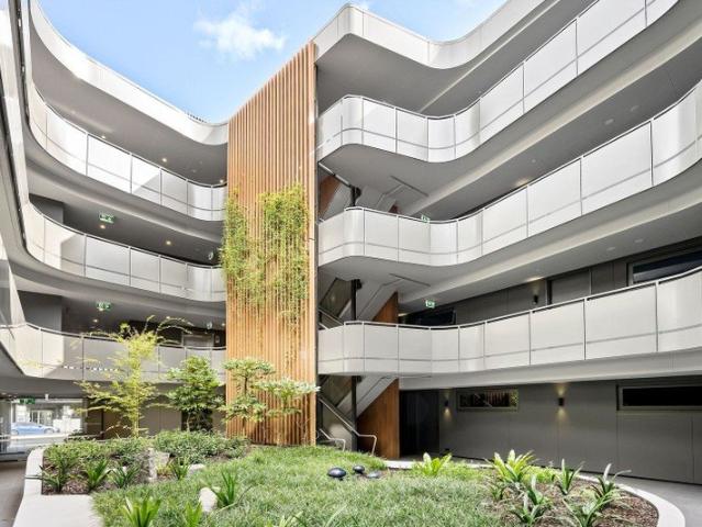 Curve Apartment luxury in a lifestyle destination