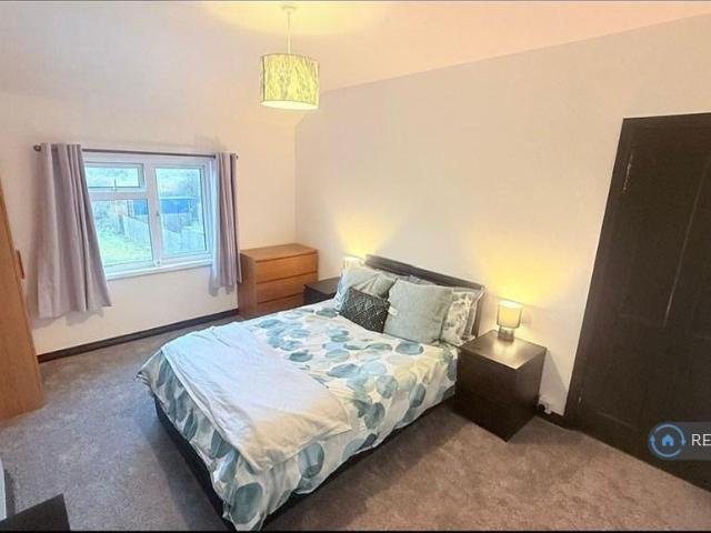 Curf Terrace, Chatteris, PE16 1 bed in a house share to rent £575 pcm £133 pw