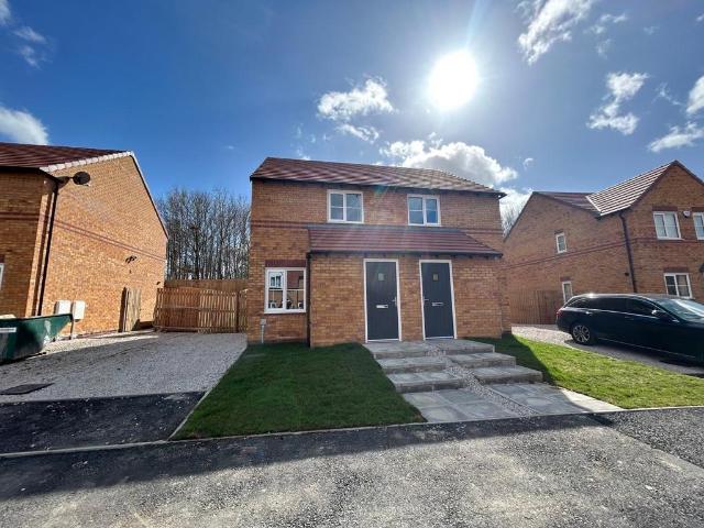 Curlew Street, Poolsbrook. 2 bed semi detached house to rent £975 pcm £225 pw