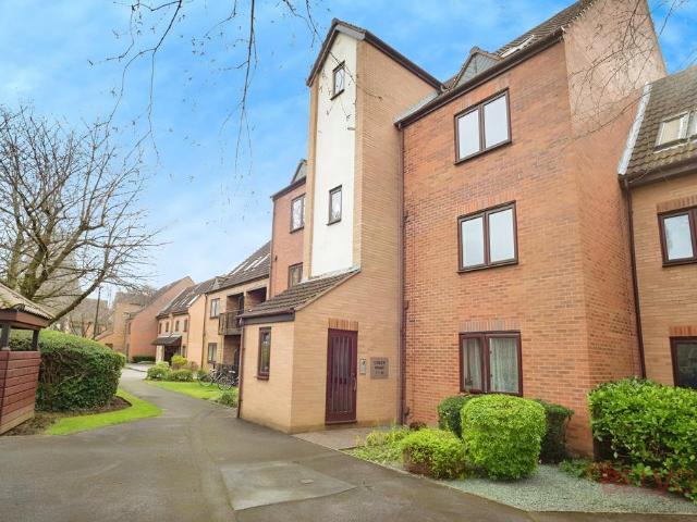 Curlew Wharf, Nottingham NG7 1 bed flat to rent £800 pcm £185 pw
